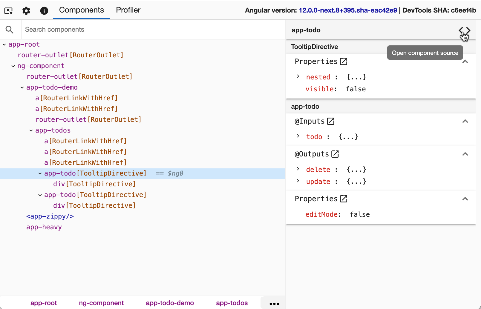 「Components」タブのスクリーンショット。右側にコンポーネントのプロパティビューが表示され、マウスがビューの右上隅にある`<>`アイコンの上にあります。隣接するツールチップには「Open component source」と表示されます。